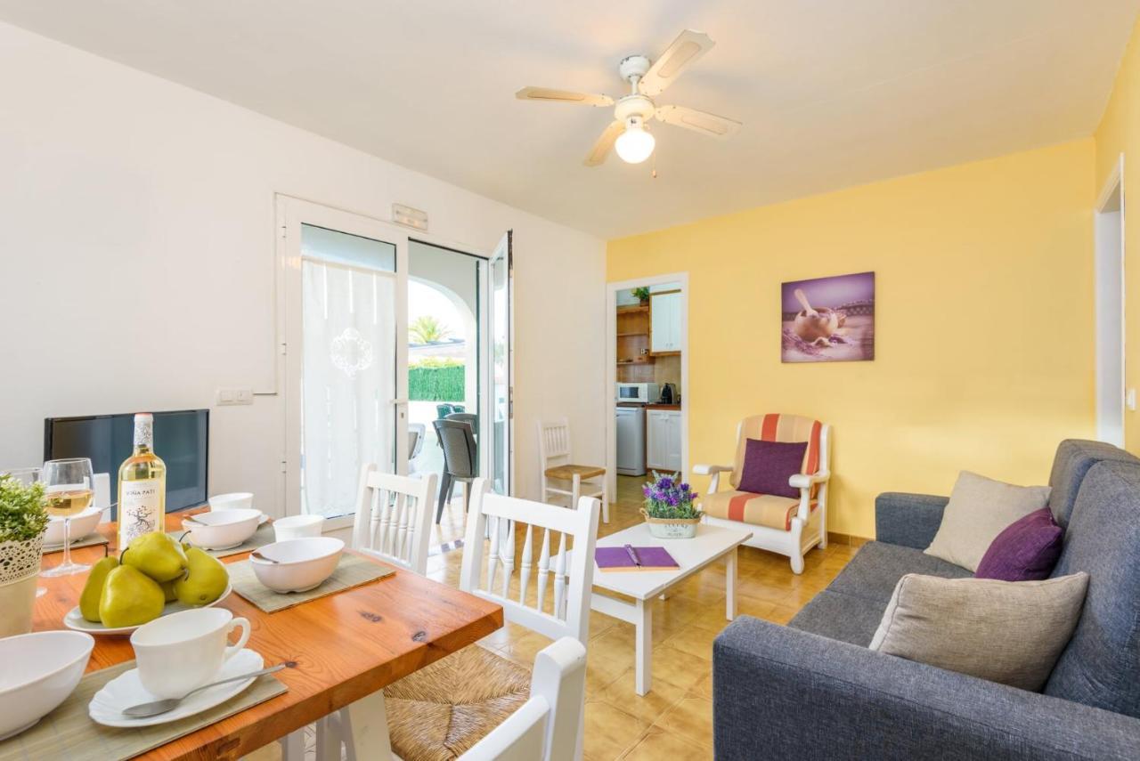 كالا إن بلانيس Villas Isi & Ana Mestral المظهر الخارجي الصورة