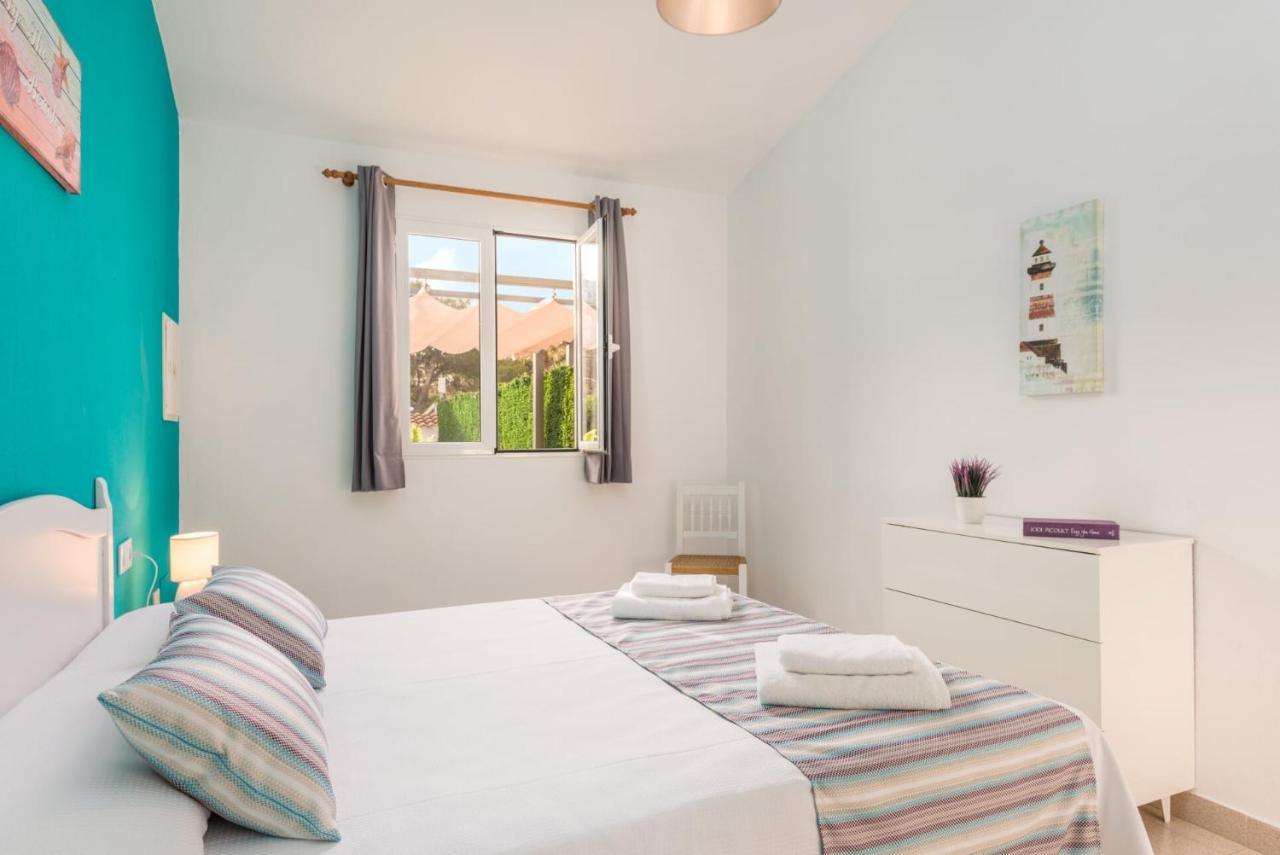 كالا إن بلانيس Villas Isi & Ana Mestral المظهر الخارجي الصورة