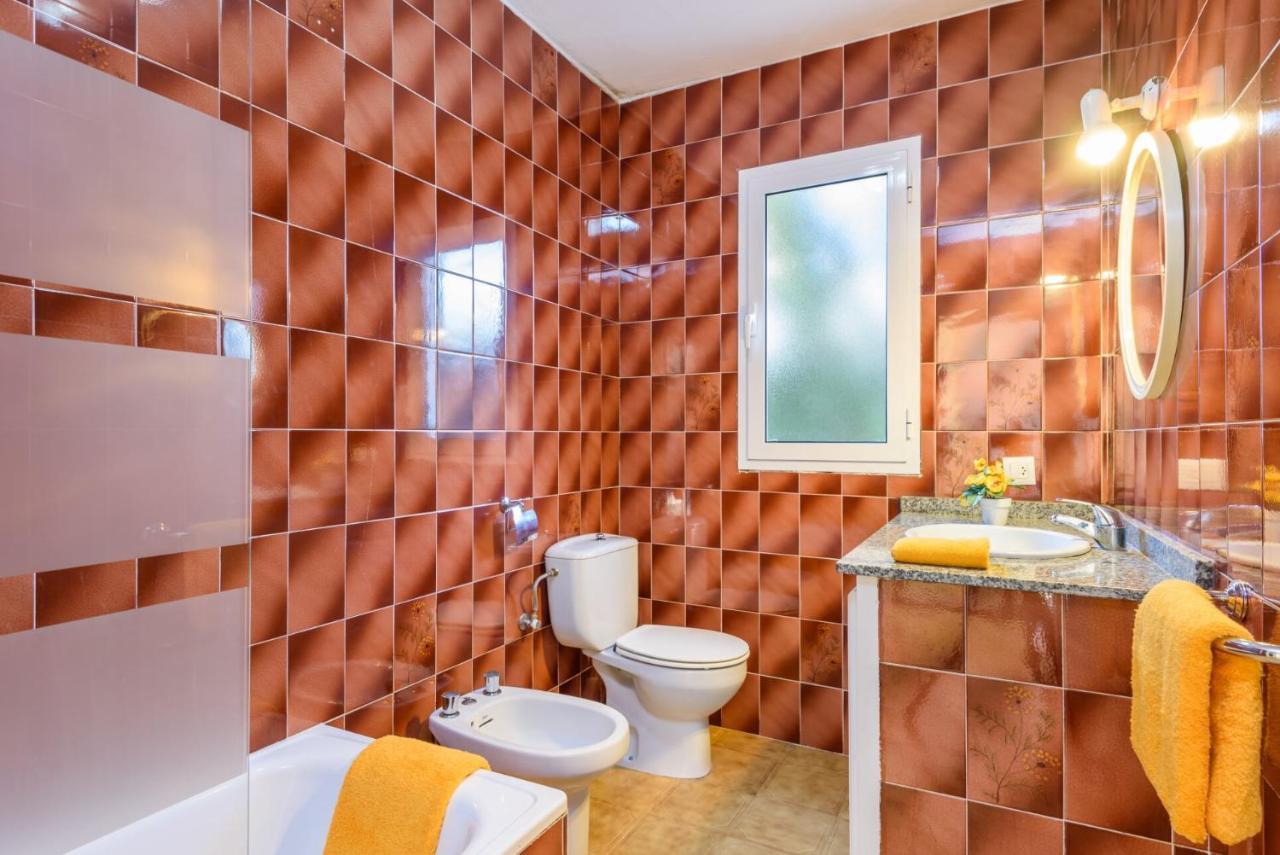 كالا إن بلانيس Villas Isi & Ana Mestral المظهر الخارجي الصورة